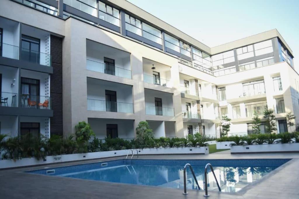 Pool View Apartment @Embassy Gardens Akkra Exterior foto