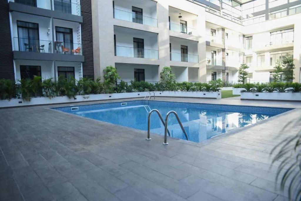 Pool View Apartment @Embassy Gardens Akkra Exterior foto