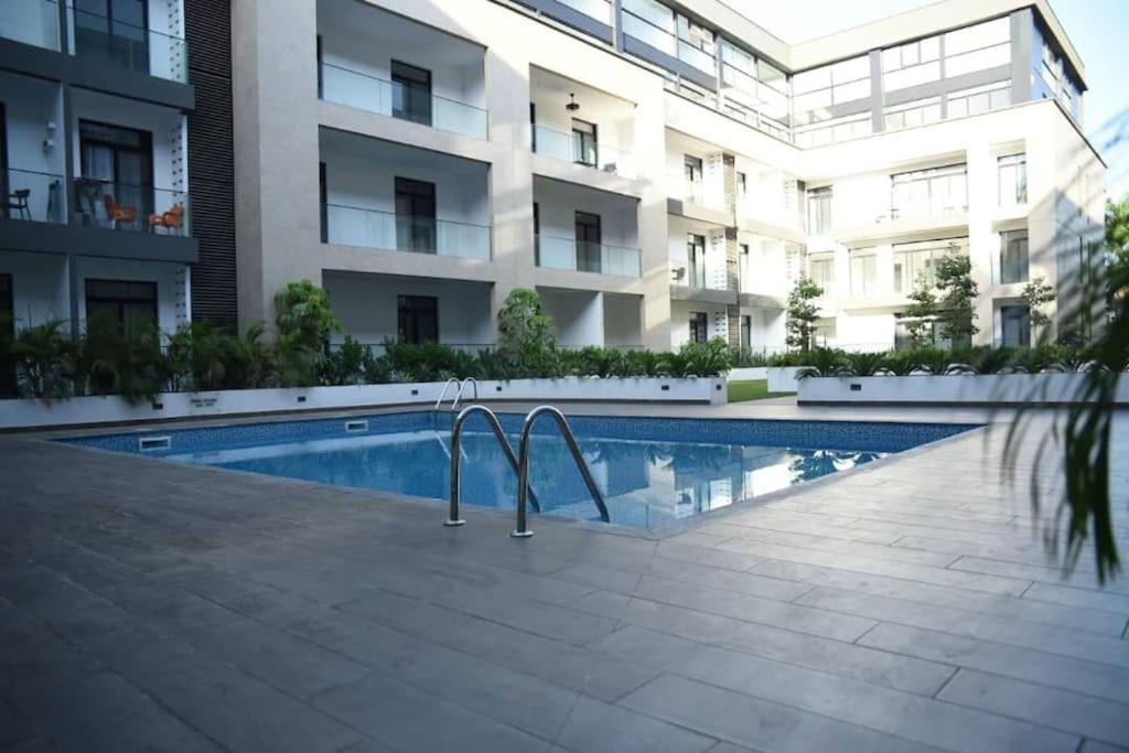 Pool View Apartment @Embassy Gardens Akkra Exterior foto